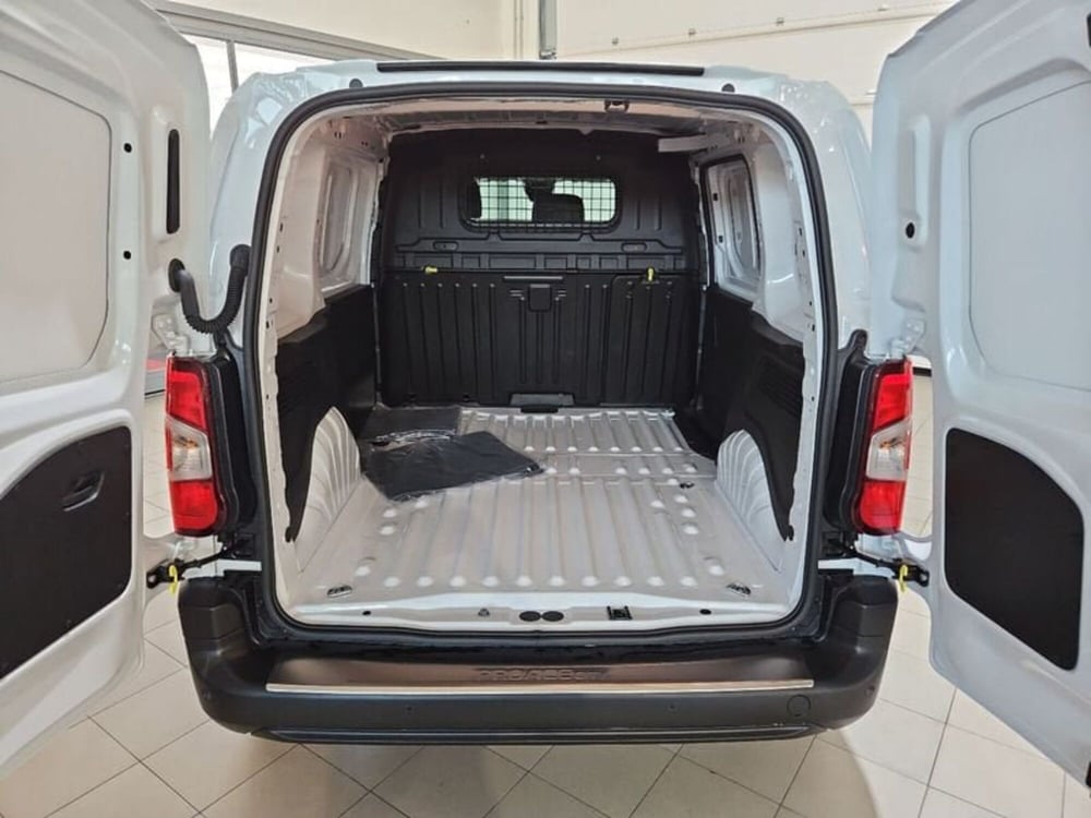 Toyota Proace City nuova a Vicenza (10)