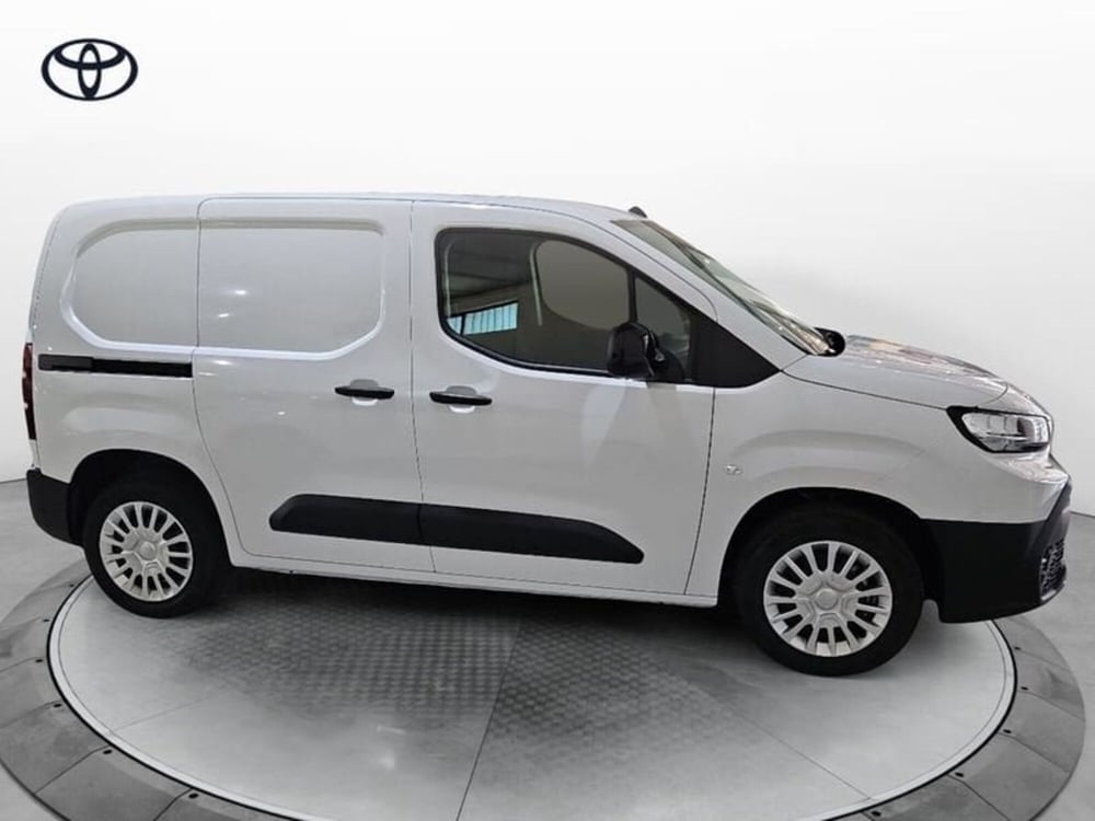 Toyota Proace City nuova a Vicenza (5)