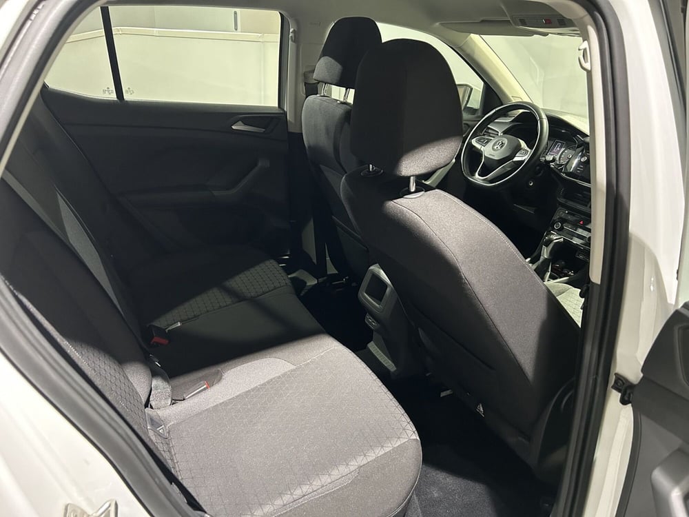 Volkswagen T-Cross usata a Milano (15)