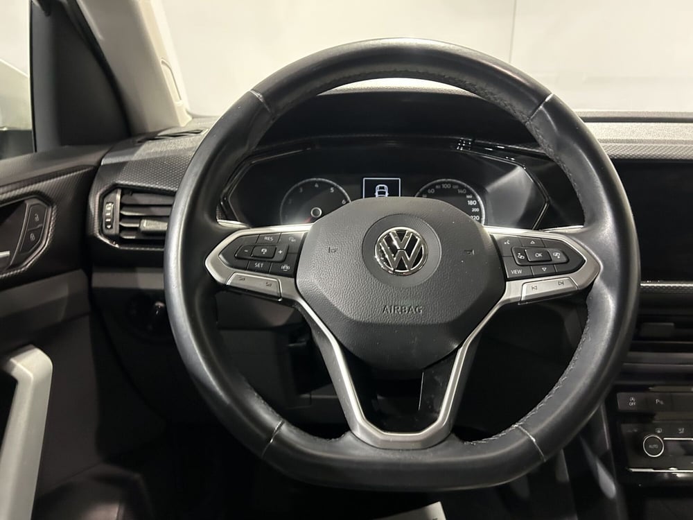 Volkswagen T-Cross usata a Milano (8)