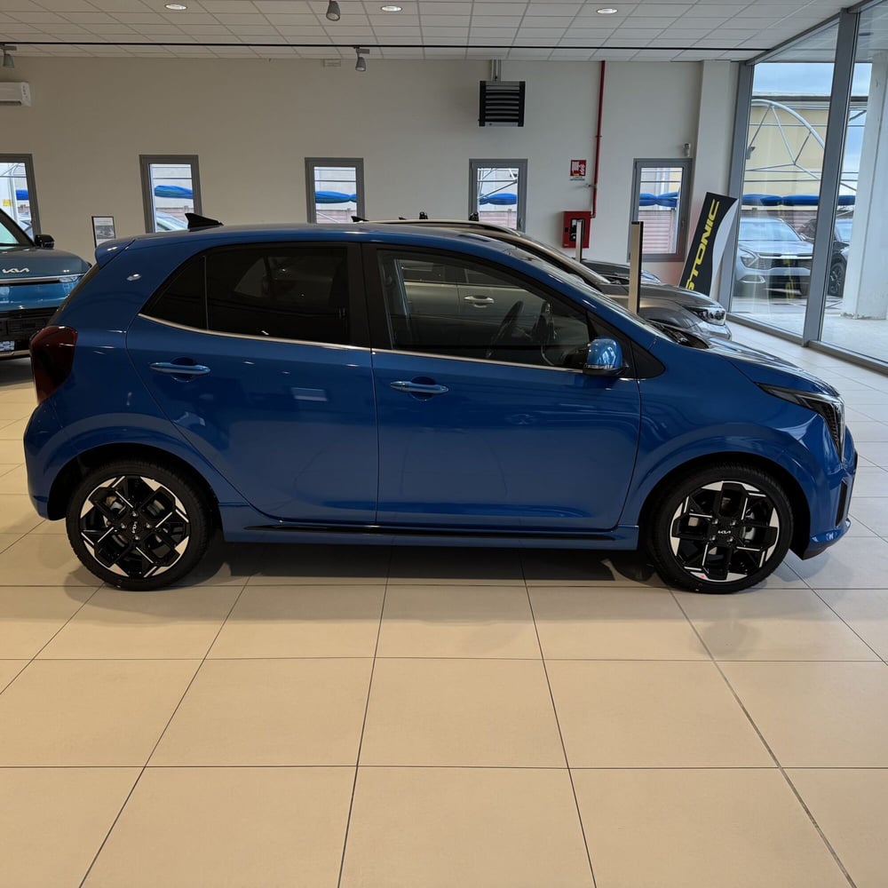 Kia Picanto nuova a Cremona (7)