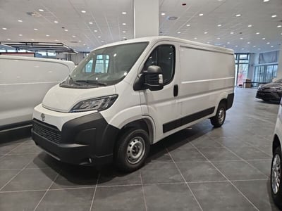 Toyota Proace Max Furgone Max 35 2.2d 140cv L3H2 nuova a Torri di Quartesolo