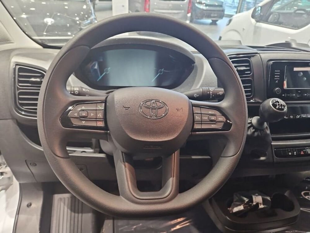 Toyota Proace Max Furgone nuova a Vicenza (10)