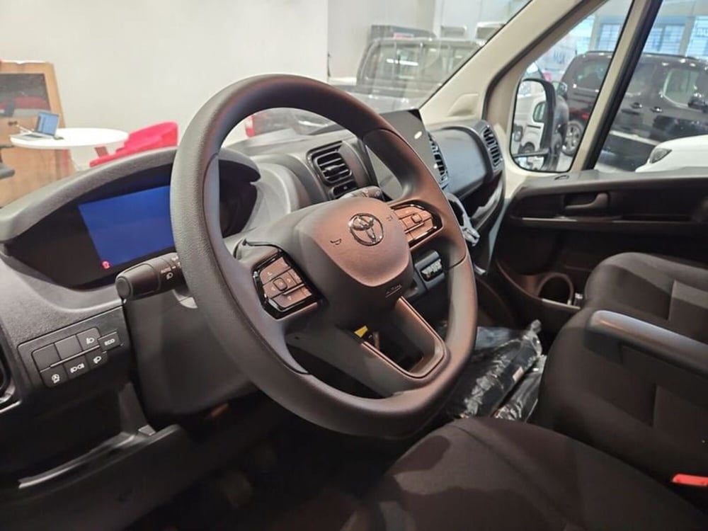 Toyota Proace Max Furgone nuova a Vicenza (14)