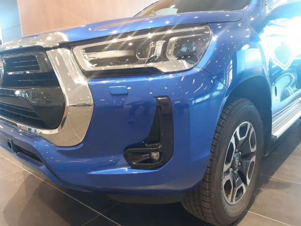 Toyota Hilux nuova a Vicenza (11)