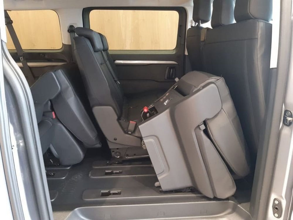 Toyota Proace Verso nuova a Vicenza (16)