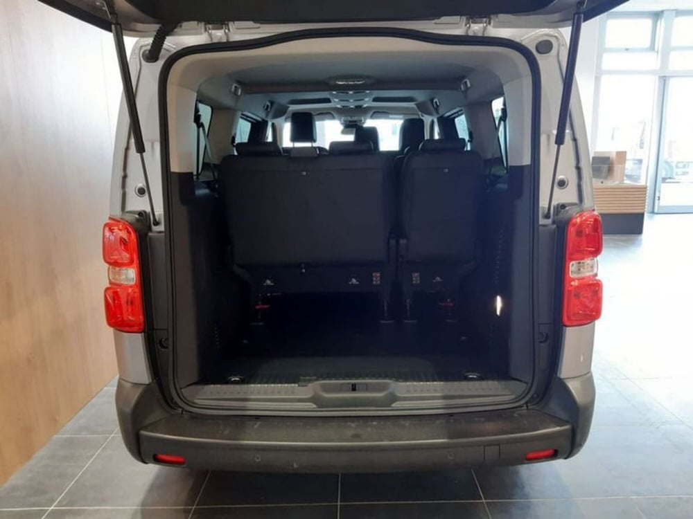 Toyota Proace Verso nuova a Vicenza (8)