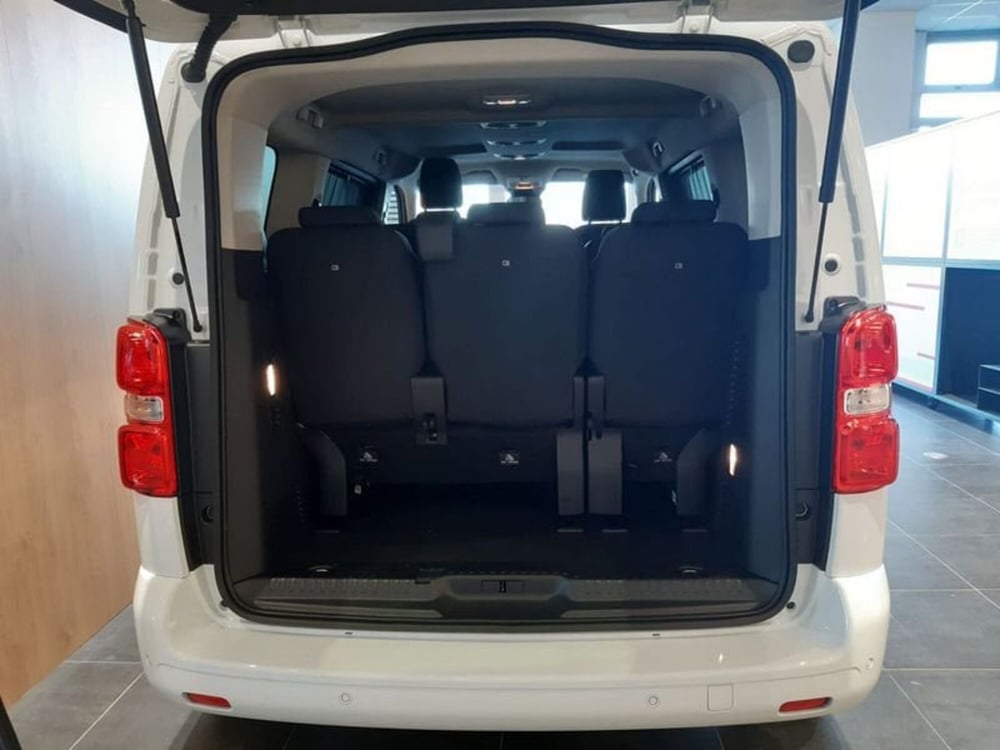 Toyota Proace Verso nuova a Vicenza (7)