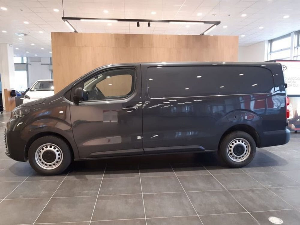 Toyota Proace nuova a Vicenza (2)