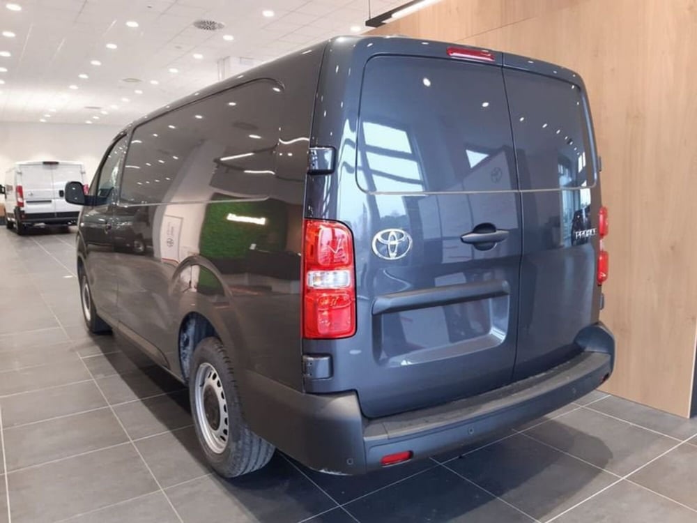 Toyota Proace nuova a Vicenza (4)