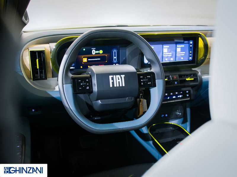 Fiat Grande Panda nuova a Bergamo (16)