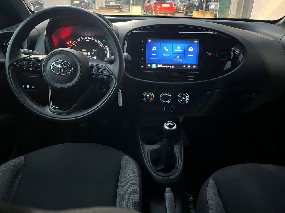 Toyota Aygo X usata a Cremona (11)