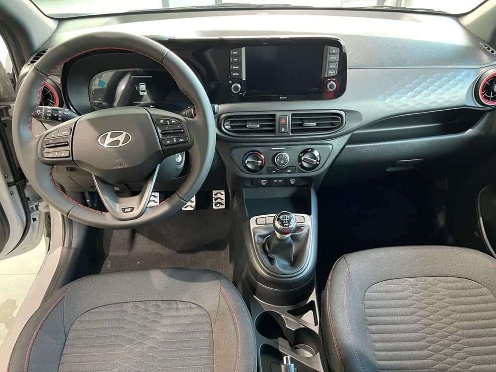 Hyundai i10 nuova a Cremona (7)