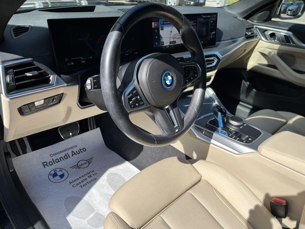 BMW i4 usata a Alessandria (11)