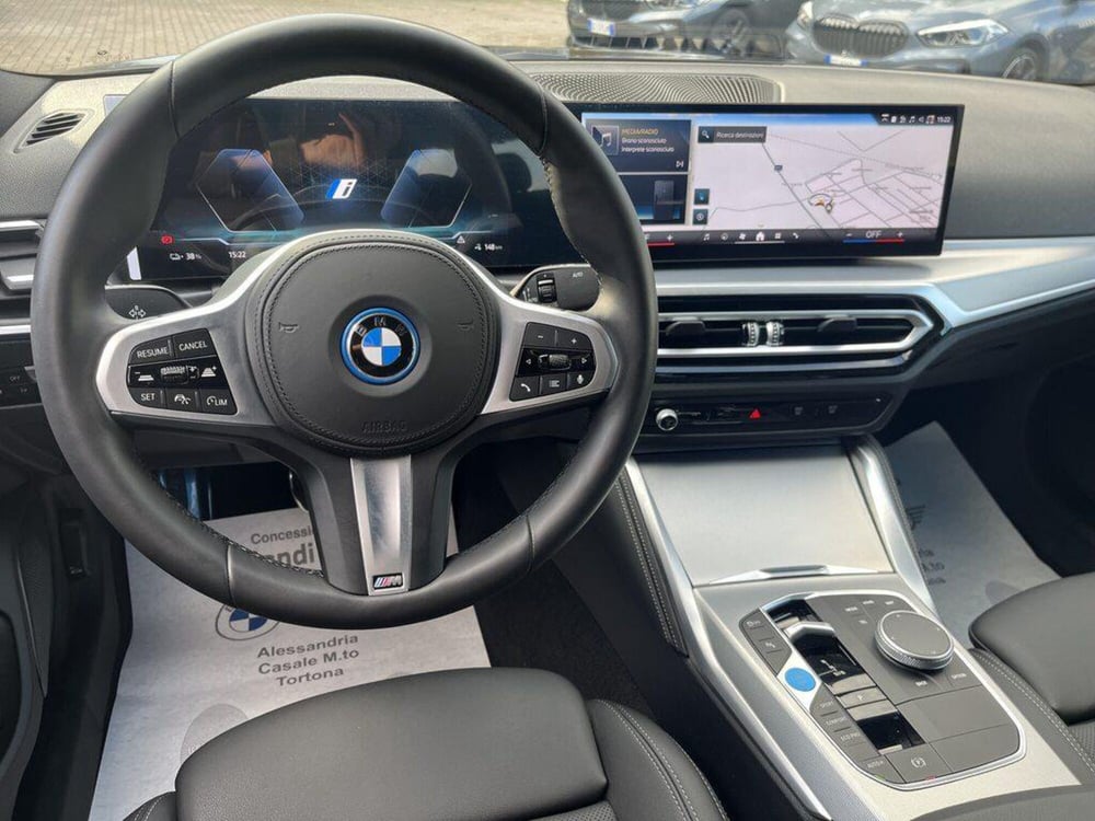 BMW i4 usata a Alessandria (12)