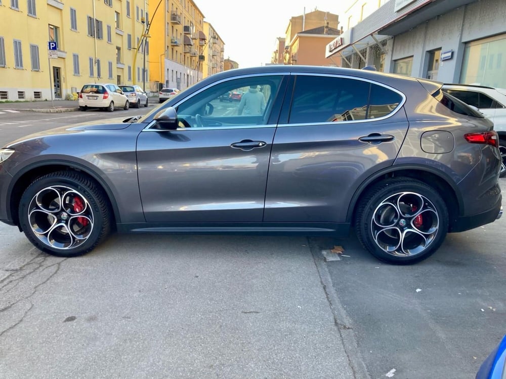 Alfa Romeo Stelvio usata a Parma