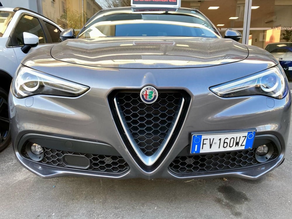 Alfa Romeo Stelvio usata a Parma (2)