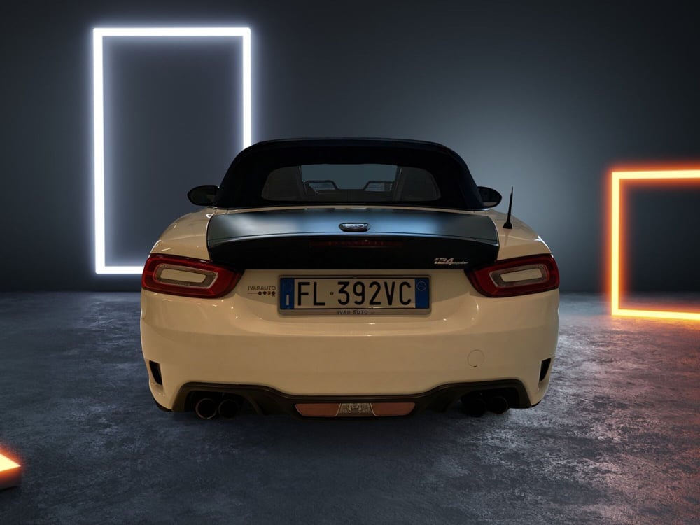 Abarth 124 Spider usata a Arezzo (4)