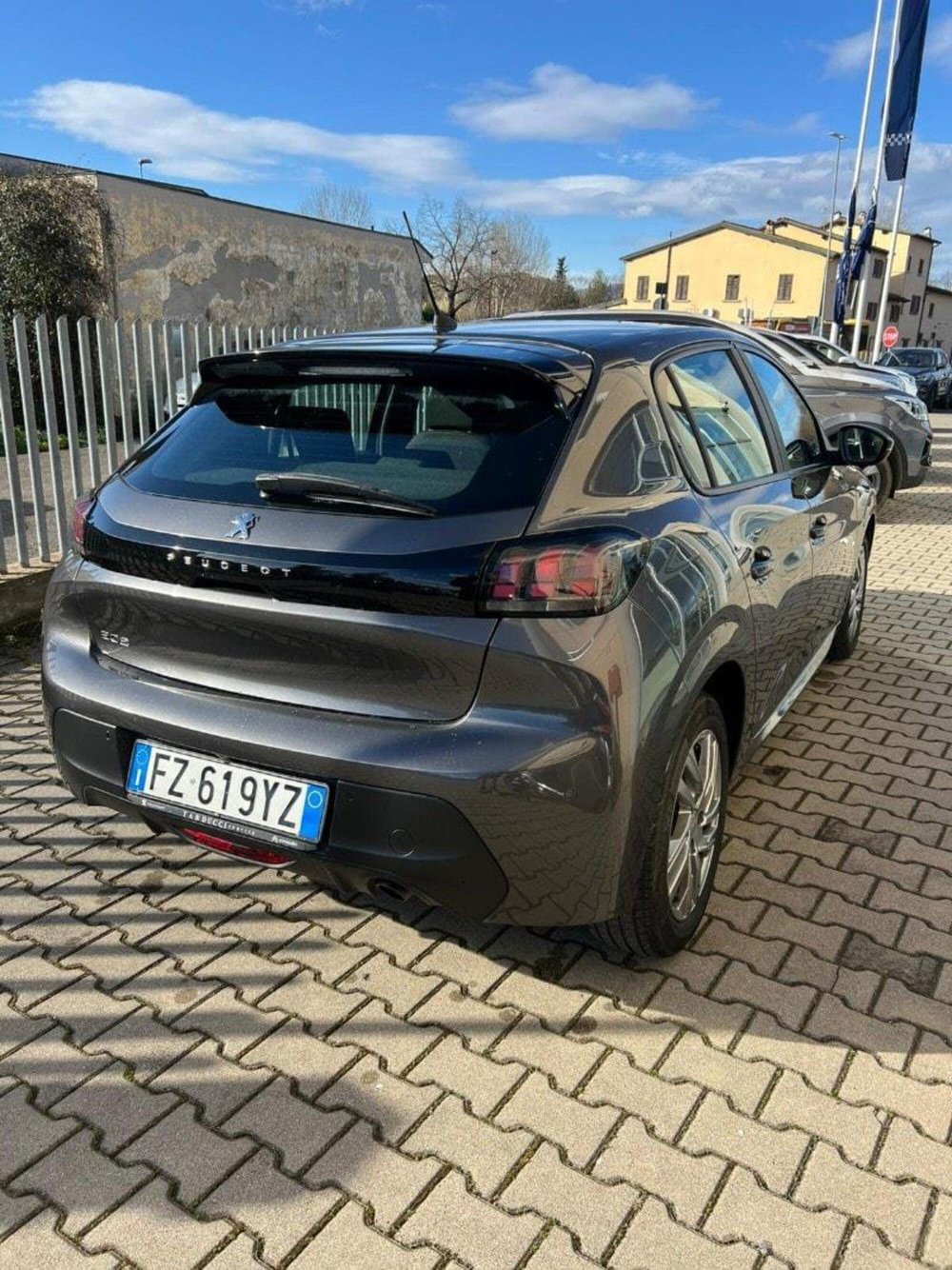 Peugeot 208 usata a Firenze (6)