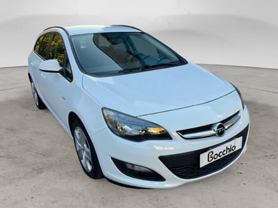 Opel Astra Station Wagon 1.4 Turbo 140CV Sports GPL Tech Elective  del 2016 usata a Desenzano del Garda