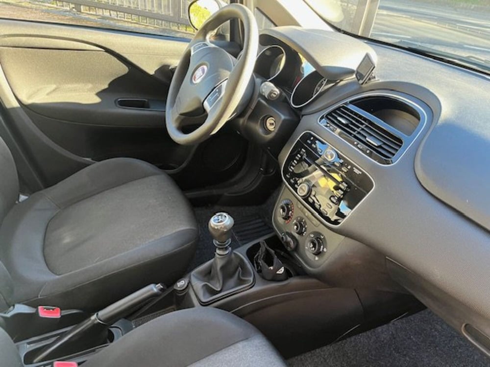 Fiat Punto usata a Brescia (17)