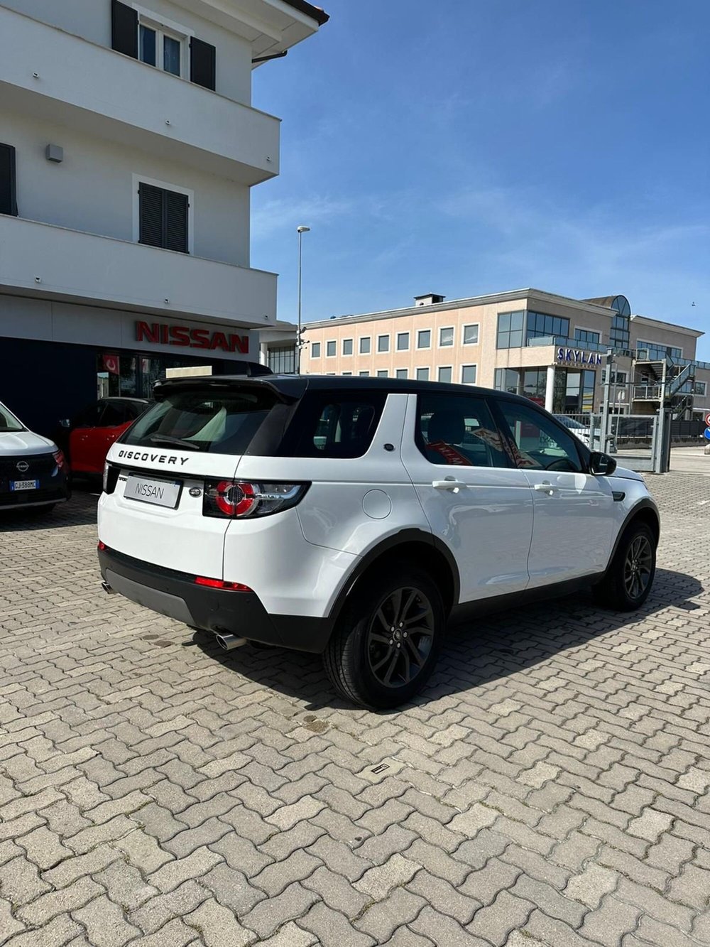 Land Rover Discovery Sport usata a Macerata (6)