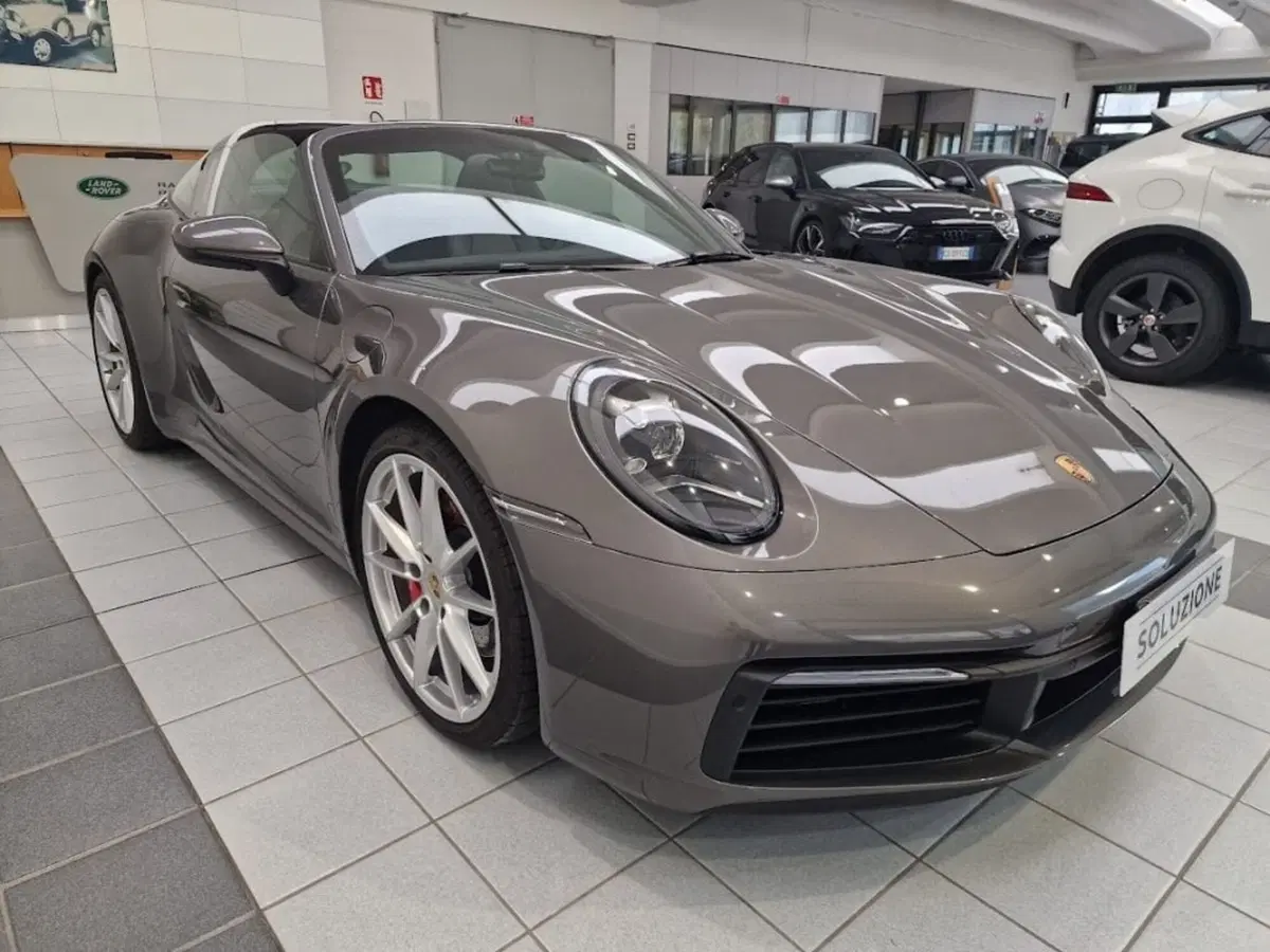 Porsche 911 Cabrio usata a Verbano Cusio Ossola (11)