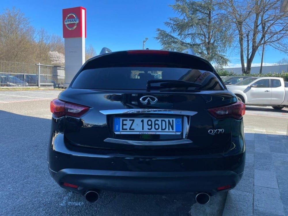 Infiniti QX70 usata a Modena (5)