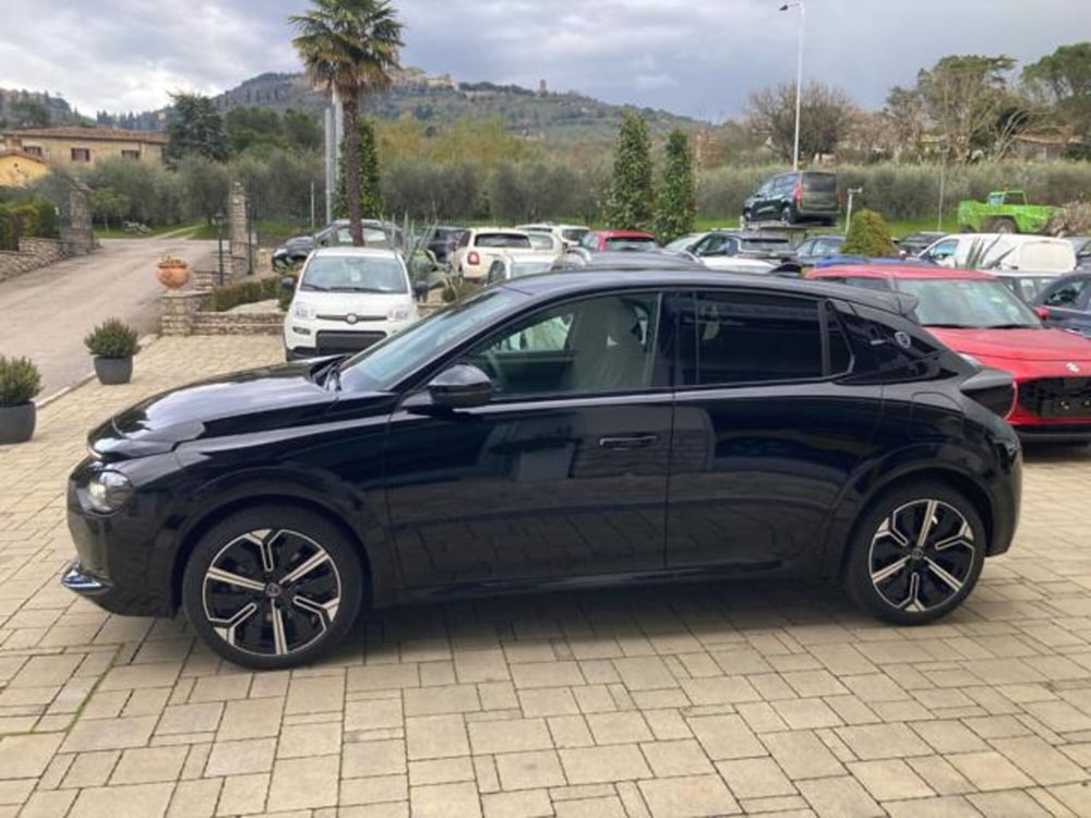 Lancia Ypsilon nuova a Arezzo (2)