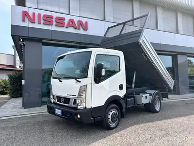 Nissan NT 400 Cabstar 35.14 2.5 dCi 136 CV PM-RG Cabinato del 2015 usata a Modena