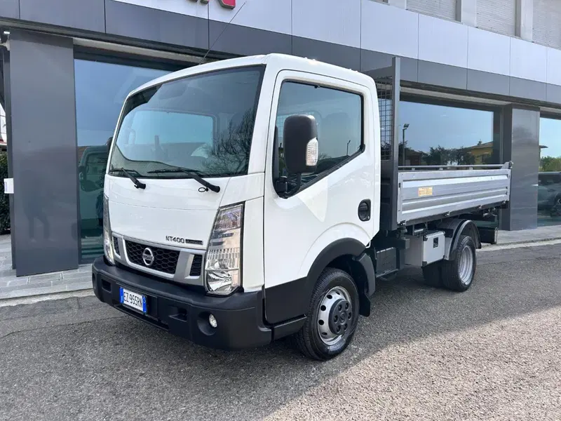 Nissan NT usata a Modena (2)