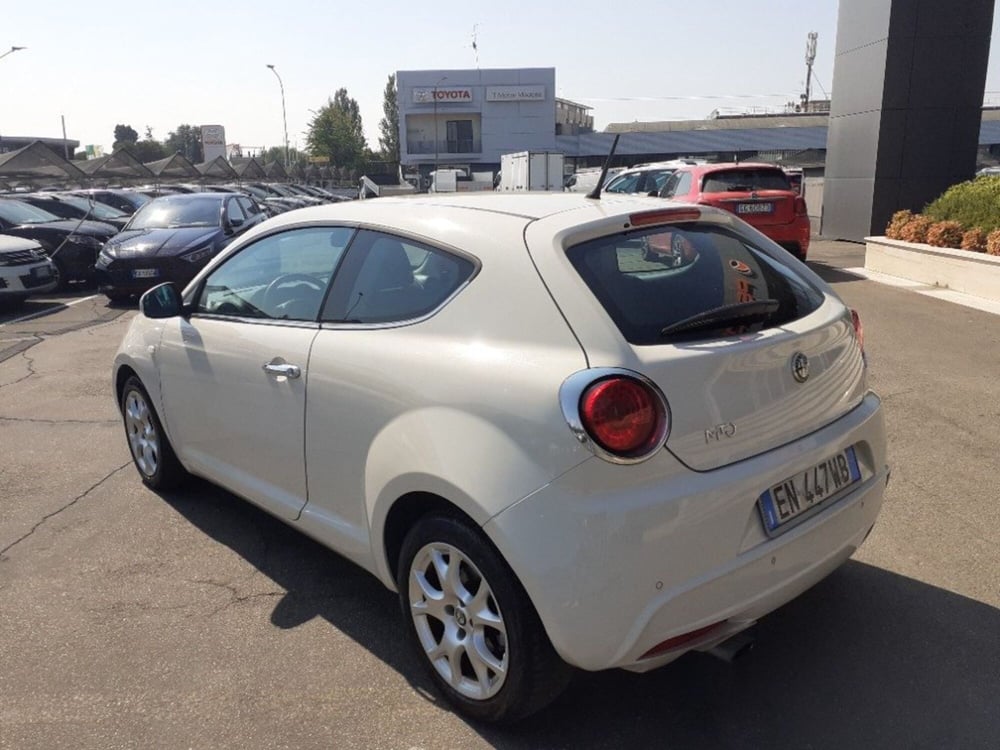 Alfa Romeo MiTo usata a Modena (6)