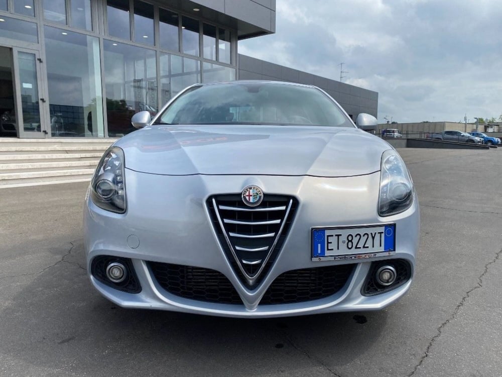 Alfa Romeo Giulietta usata a Modena (8)