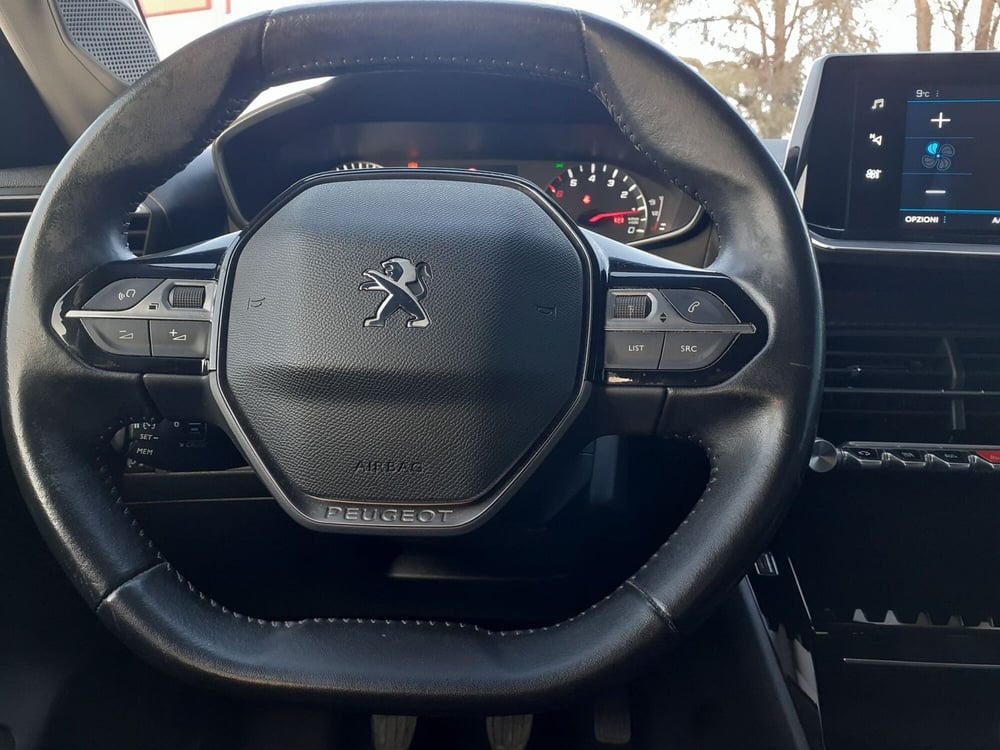 Peugeot 208 usata a Modena (11)