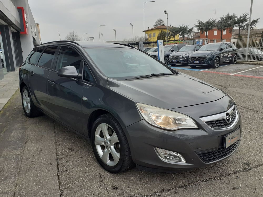 Opel Astra Station Wagon usata a Modena (4)