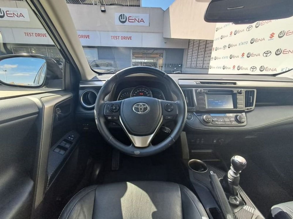 Toyota Rav4 usata a Cagliari (13)