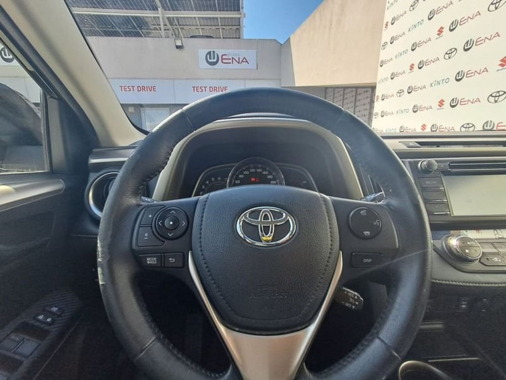 Toyota Rav4 usata a Cagliari (16)