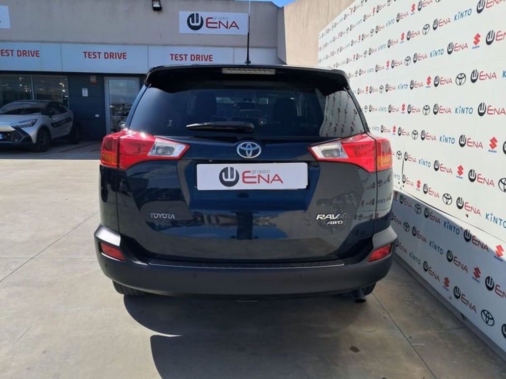 Toyota Rav4 usata a Cagliari (8)