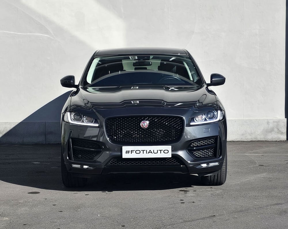 Jaguar F-Pace usata a Messina (8)