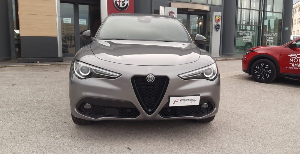 Alfa Romeo Stelvio usata a Campobasso (4)