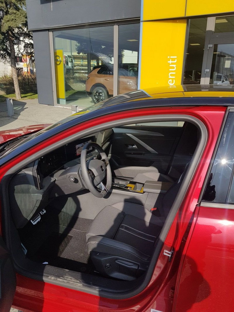 Opel Astra nuova a Aosta (5)