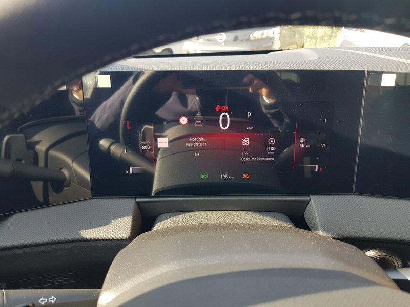 Opel Astra nuova a Aosta (7)
