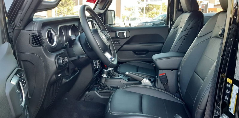 Jeep Gladiator usata a Chieti (10)