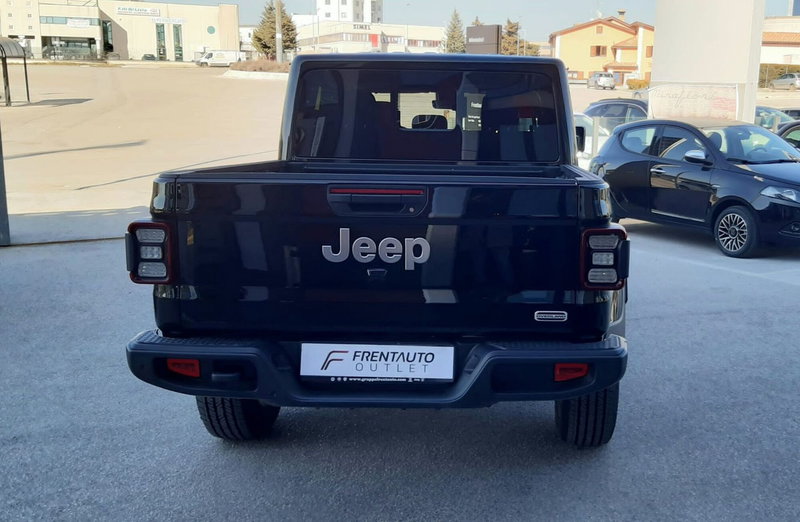 Jeep Gladiator usata a Chieti (7)