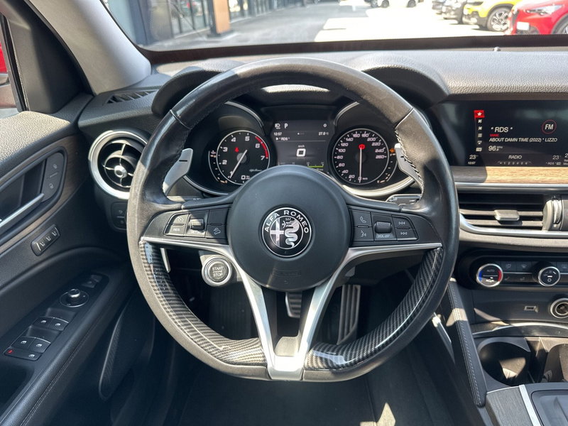Alfa Romeo Stelvio usata a Chieti (17)