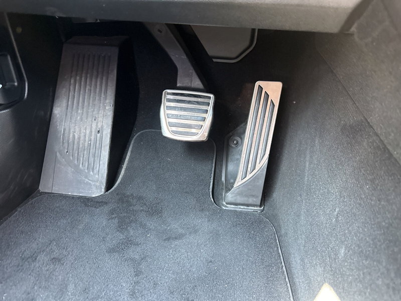 Alfa Romeo Stelvio usata a Chieti (18)