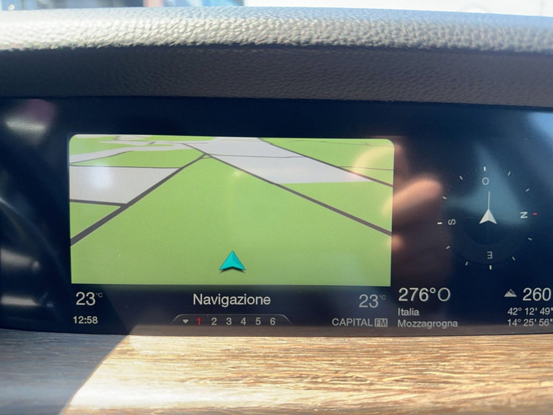 Alfa Romeo Stelvio usata a Chieti (19)