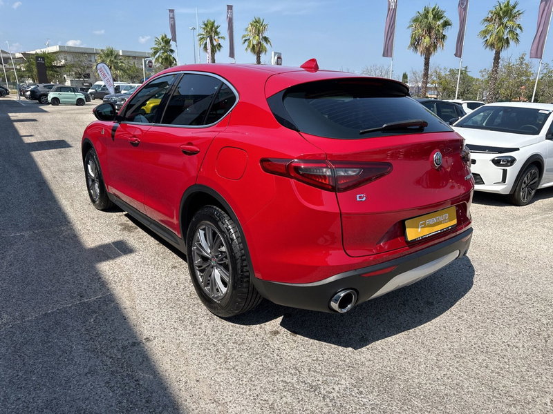 Alfa Romeo Stelvio usata a Chieti (3)