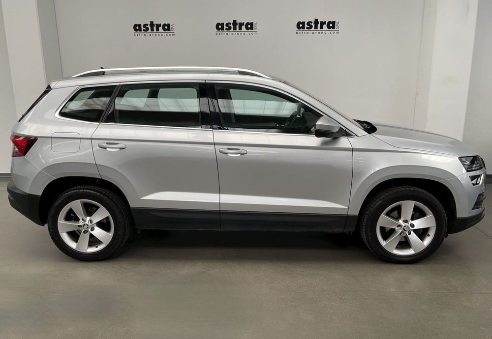 Skoda Karoq usata a Novara (3)