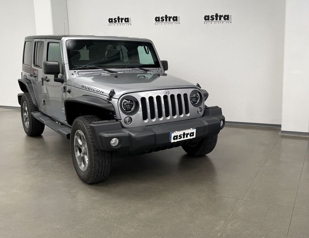 Jeep Wrangler Unlimited usata a Novara